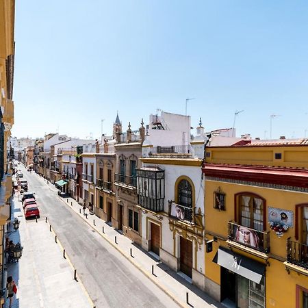 Holi-Rent Pureza Apartment Seville Exterior photo